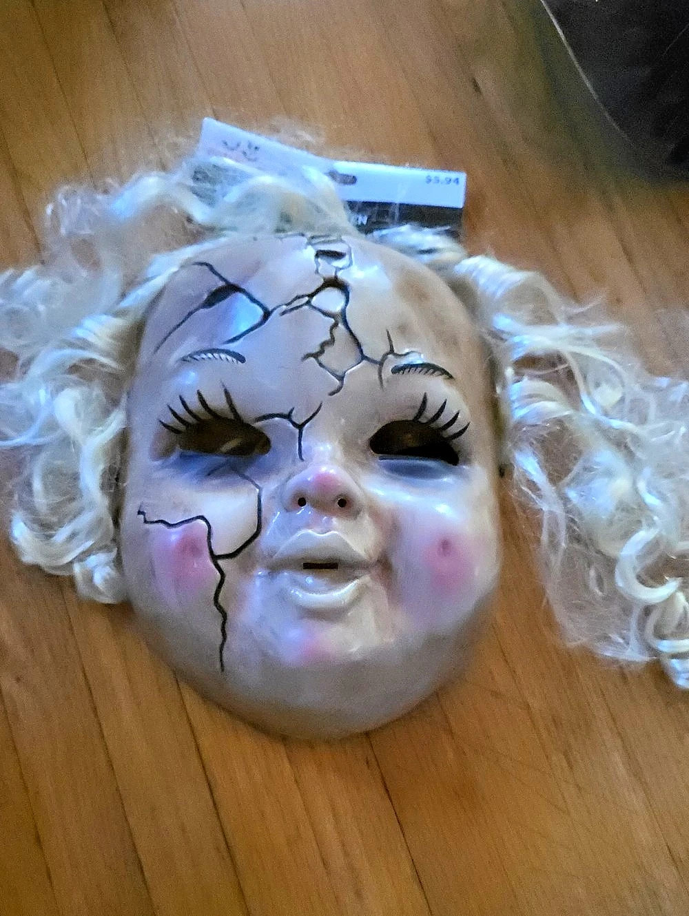 Cracked Doll Face Mask White & Pink NWT